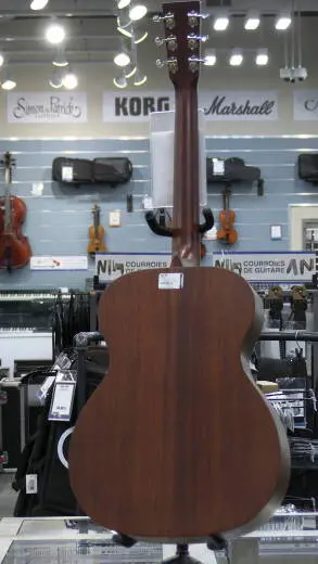 Martin Guitars - 000-15M 2